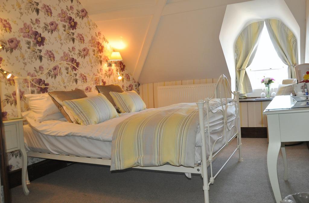 Llety Teifi Guesthouse كارديغين الغرفة الصورة