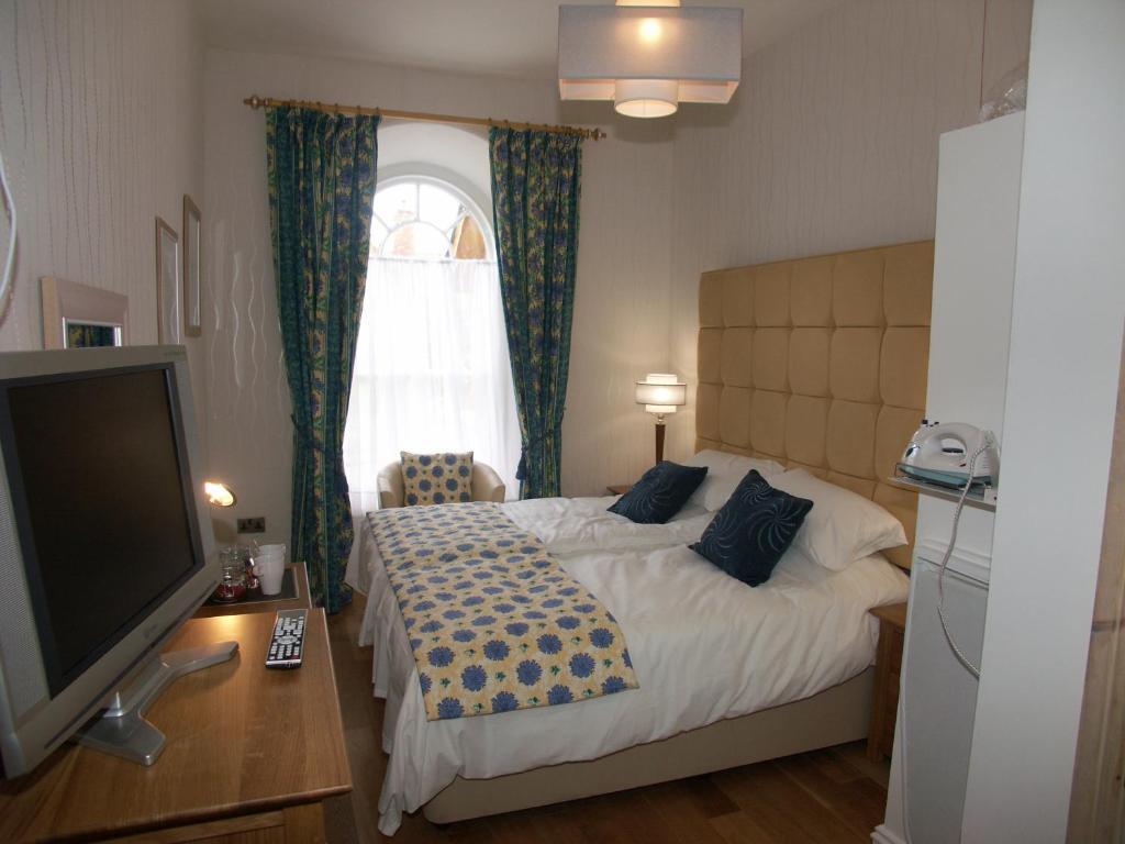 Llety Teifi Guesthouse كارديغين الغرفة الصورة